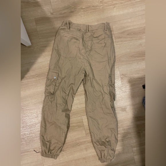 Babyboo cargo pants size 10 - Picture 3 of 3